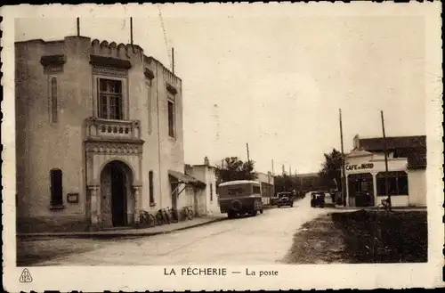 Ak La Pecherie Algerien, La Poste, Straßenpartie mit Blick auf die Post