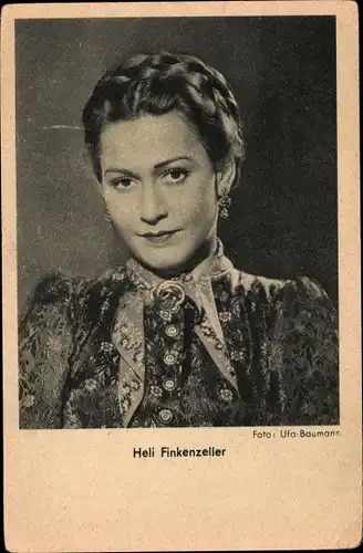 Ak Schauspielerin Heli Finkenzeller, Portrait