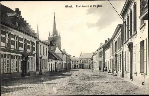 Ak Gheel Geel Flandern Antwerpen, Rue Neuve et l'Eglise