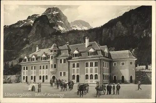 Ak Kandersteg Kanton Bern, Bahnhof, Lötschbergbahn