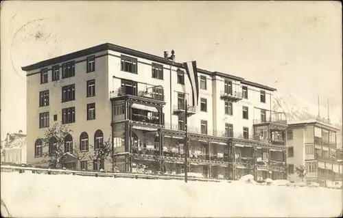 Foto Ak Davos Platz Kanton Graubünden, Hotel, Winteransicht