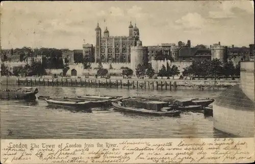 Ak London City England, The Tower of London from the River, Boote, Fluss