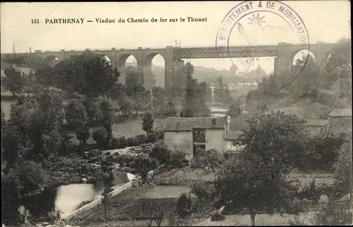 Ak Parthenay Deux Sèvres, Viaduc du Chemin de fer sur le Thouet
