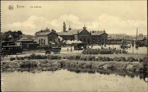 Ak Ypres Westflandern, La Station