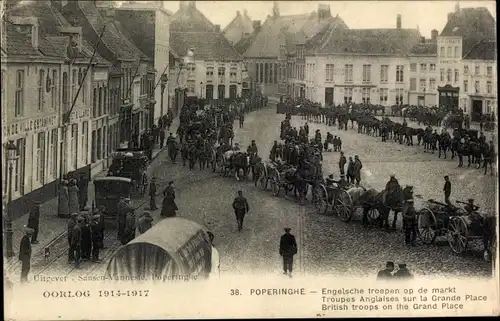 Ak Poperinghe Poperinge Westflandern, britische Truppen auf dem großen Platz