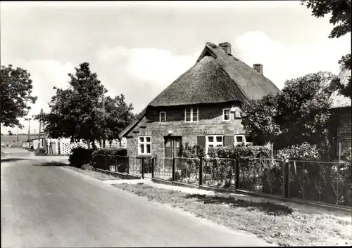 Ak Stahlbrode Sundhagen in Vorpommern, Fischerhaus