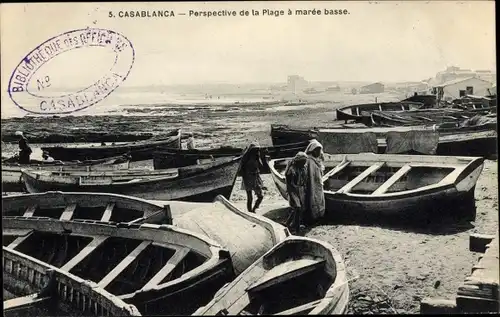 Ak Casablanca Marokko, Perspective de la Plage a maree basse, Boote am Strand