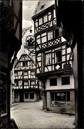 Ak Bernkastel Kues an der Mosel, Fachwerkhäuser