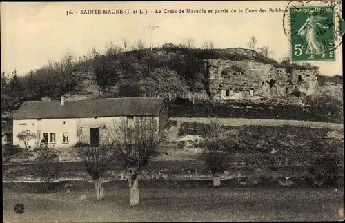 Ak Sainte Maure de Touraine Indre et Loire, La Croix de Mareille et partie de la Cave