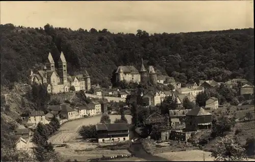 Ak Clervaux Clerf Luxembourg, Panorama avec Eglise et chateau, Kirche, Schloss