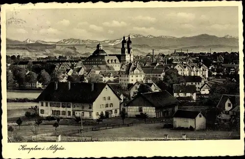 Ak Kempten im Allgäu Schwaben, Ortsansicht, Kirche, Gebirgspanorama