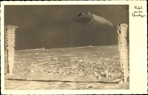 Ak Riesengebirge Schlesien, Nebel an der Schneekoppe, Koppenkegel über dem Nebelmeer