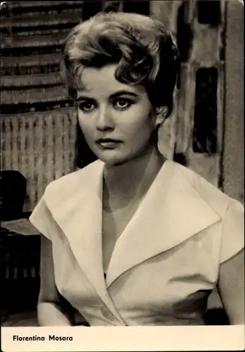 Ak Schauspielerin Florentina Mosara, Portrait, Postlagernd, Fußballliebe, Rumänien