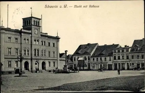 Ak Skwierzyna Schwerin an der Warthe Ostbrandenburg, Markt mit Rathaus