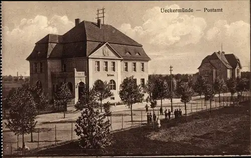 Ak Ueckermünde in Vorpommern, Partie am Postamt