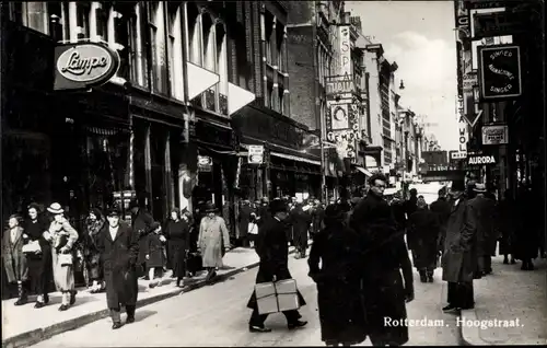 Ak Rotterdam Südholland Niederlande, Hoogstraat, Passanten