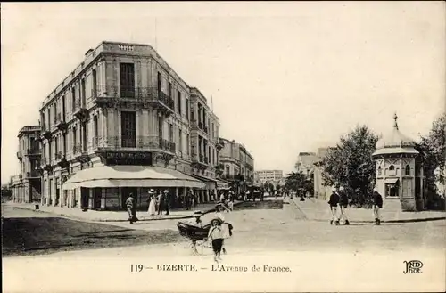 Ak Bizerte Tunesien, L'Avenue de France, Kinderwagen