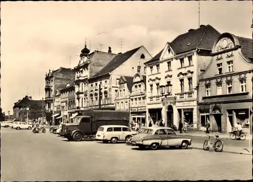 Ak Cottbus in der Niederlausitz, Altmarkt, Geschäftsstraße, Passanten