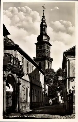 Ak Grünstadt im Kreis Bad Dürkheim, Bismarckstraße mit Leininger Oberhof und Martinskirche