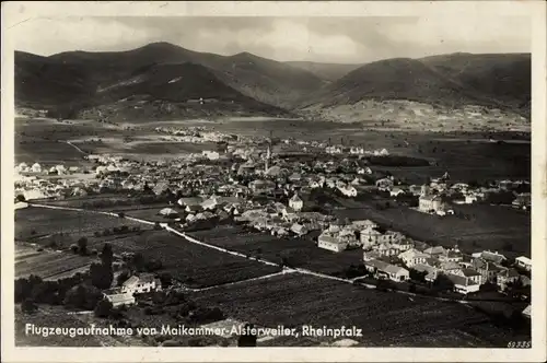 Ak Alsterweiler Maikammer Rheinland Pfalz, Fliegeraufnahme, Panorama vom Ort