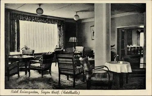 Ak Siegen in Nordrhein Westfalen, Hotel Kaisergarten, Bes. Willi Werth, Hotelhalle