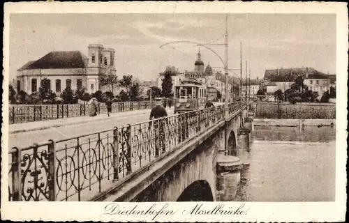 Ak Thionville Diedenhofen Lothringen Moselle, Moselbrücke, Straßenbahn