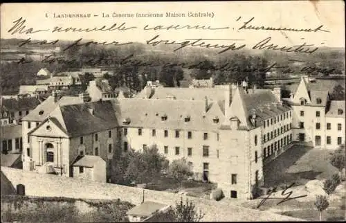 Ak Landerneau Finistère, La Caserne, ancienne Maison Centrale