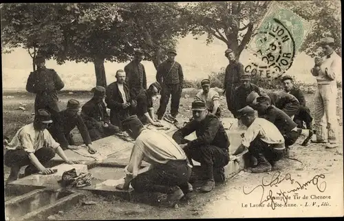 Ak Chenove Côte d'Or, Camp de Tir de Chenove, Le Lavoir de Ste. Anne, Soldaten