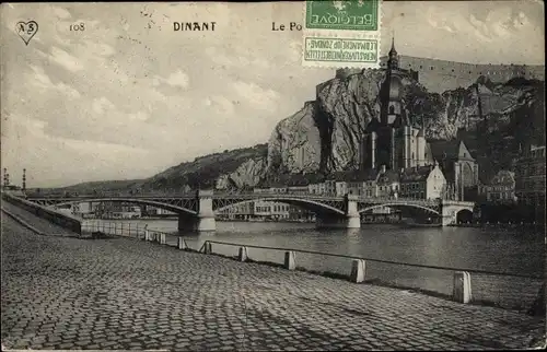 Ak Dinant Wallonien Namur, Blick auf die Brücke