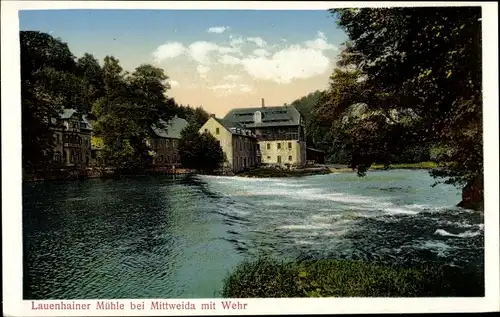 Ak Lauenhain Mittweida in Sachsen, Blick zur Lauenhainer Mühle mit Wehr, Wald