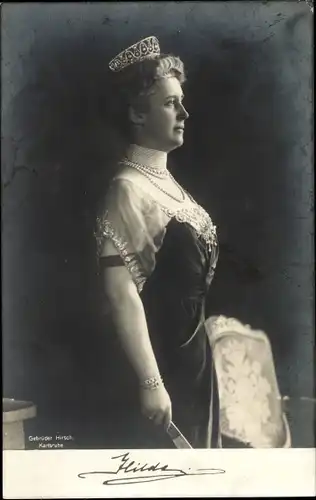 Ak Großherzogin Hilda von Baden, Portrait, Rotes Kreuz