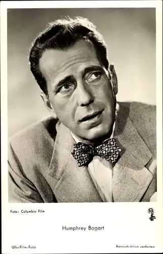 Ak Schauspieler Humphrey Bogart, Portrait mit Fliege, Casablanca, Ufa Film
