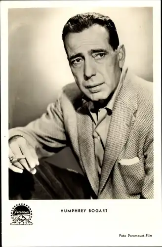 Ak Schauspieler Humphrey Bogart, Portrait, Zigarette