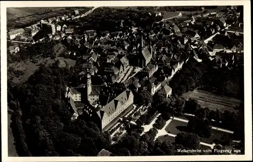 Ak Weikersheim in Tauberfranken Württemberg, vom  Flugzeug aus