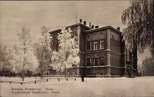 Ak Vasa Wasa Finnland, Svenska Flickskolan, Mädchenschule, Winter