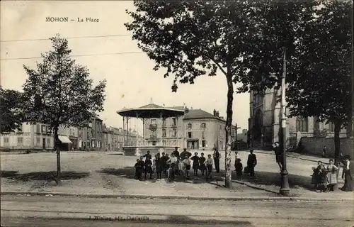 Ak Mohon Morbihan, La Place