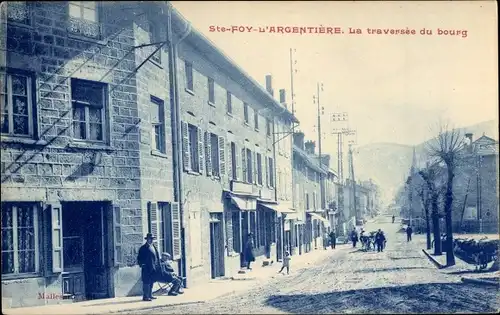 Ak Sainte Foy l'Argentiere Rhône, La traversée du bourg