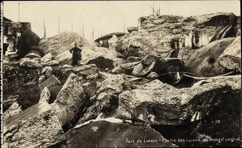 Foto Ak Fort de Loncin Liège Lüttich, Partie des ruines do massif central