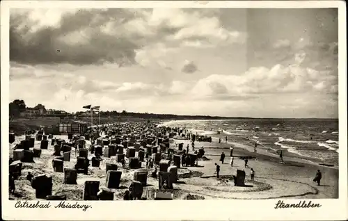 Ak Międzyzdroje Misdroy Pommern, Strandleben