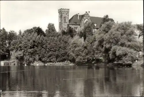 Ak Ronneburg in Thüringen, Blick über den Baderteich zum Schloss