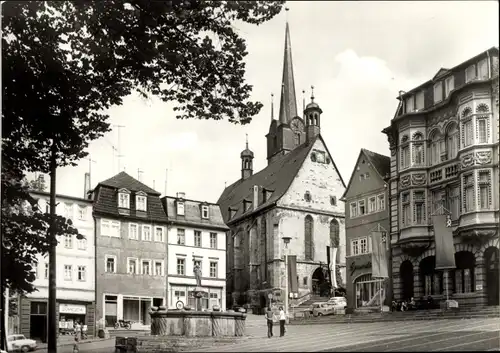 Ak Pößneck in Thüringen, Markt, Kirche, Brunnen