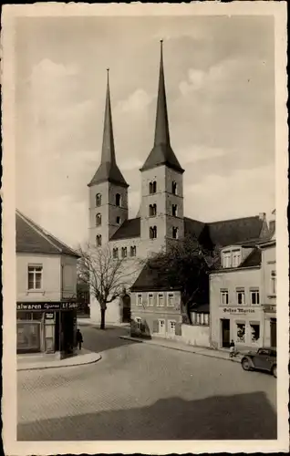 Ak Grimma in Sachsen, Frauenkirche, Geschäfte