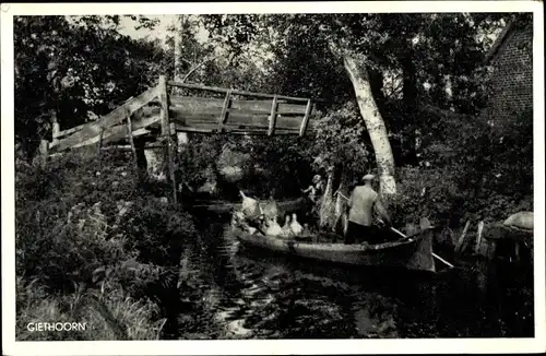 Ak Giethoorn Overijssel Niederlande, 't Wappen van Giethoorn, Bootspartie, Brücke