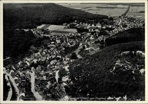 Ak Landstuhl in der Pfalz, Luftaufnahme