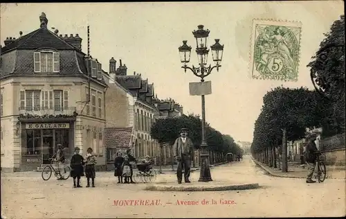 Ak Montereau Seine et Marne, Avenue de la Gare, Magasin