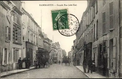 Ak Dammartin Seine et Marne, Grande Rue, Kutsche