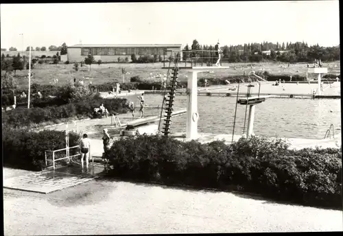 Ak Ronneburg in Thüringen, Sommerbad und Sporthalle 20. Jahrestag