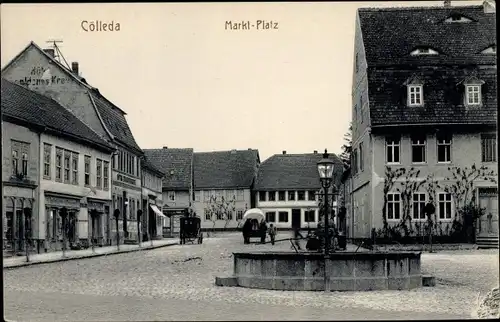 Ak Cölleda Kölleda in Thüringen, Marktplatz, Brunnen
