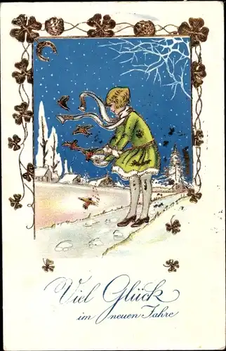 Präge Ak Glückwunsch Neujahr, Mädchen, Vögel, Glücksklee, Hufeisen