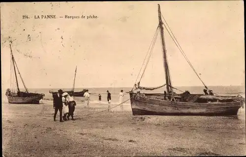 Ak La Panne De Panne Westflandern, Barques de pêche